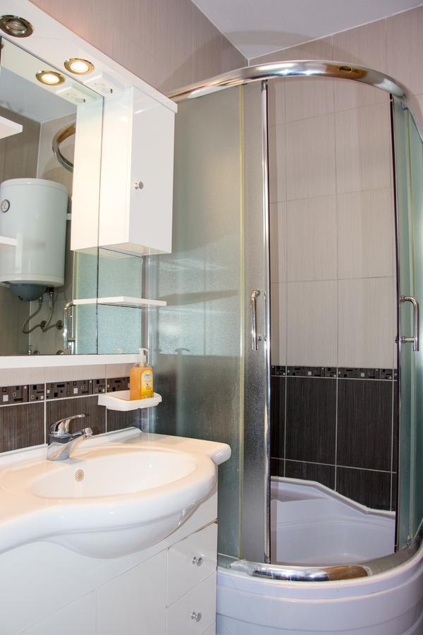 Apartments Sv. Jelena 2 Паг Екстериор снимка